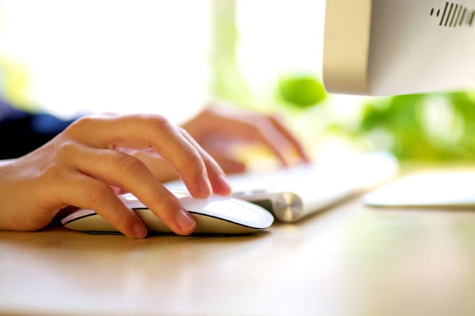 be your chat customer support and email agent