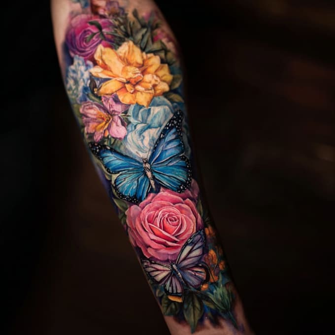 create custom blackwork tattoo designs