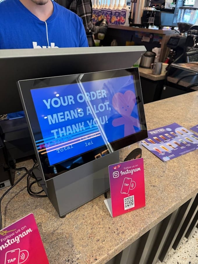 design a custom pos terminal customer screen backround