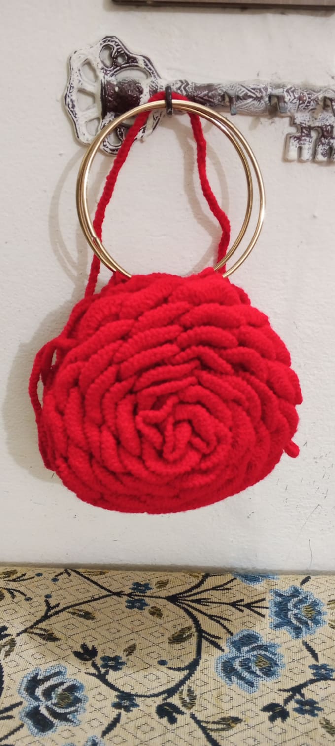 make handmade crochet hair accessories