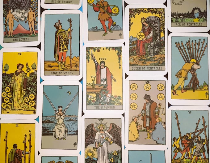 do future prediction with tarot