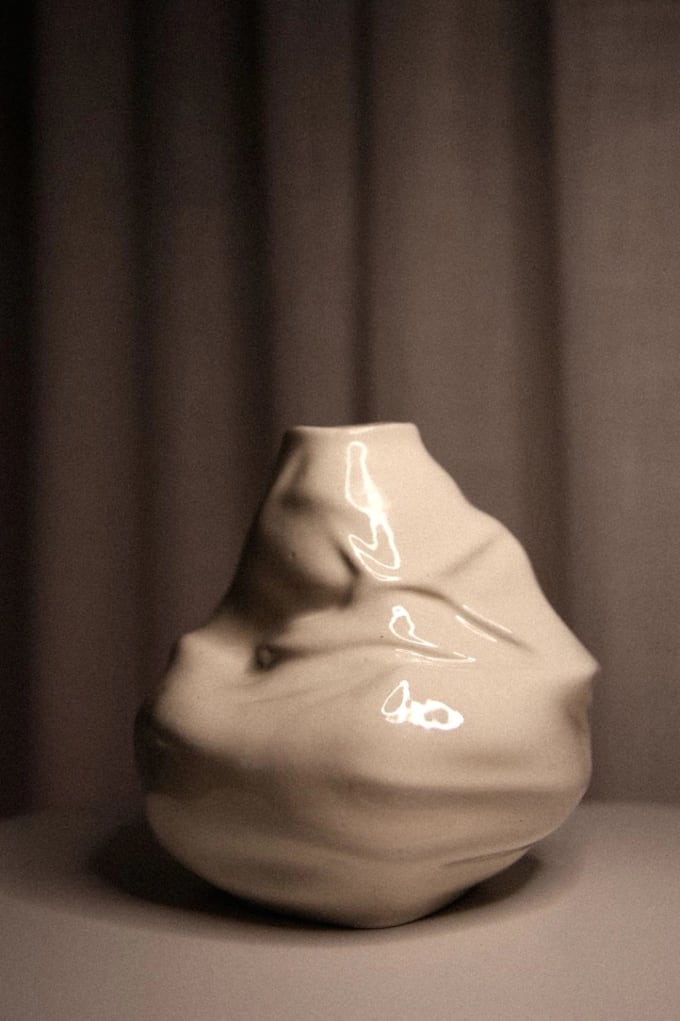 accept requests for product photography services