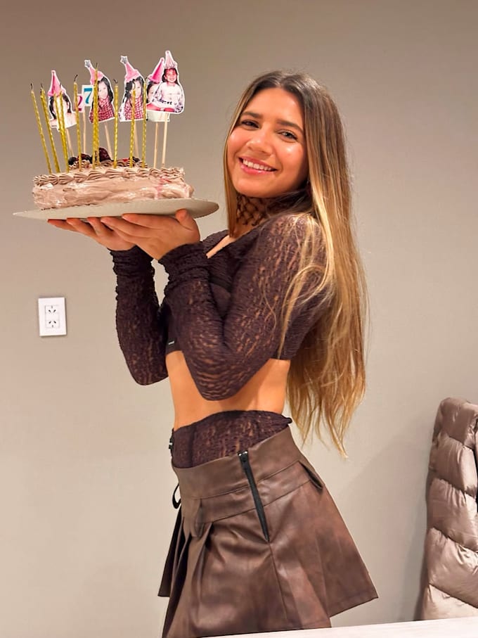 create custom birthday party stationery and invitations