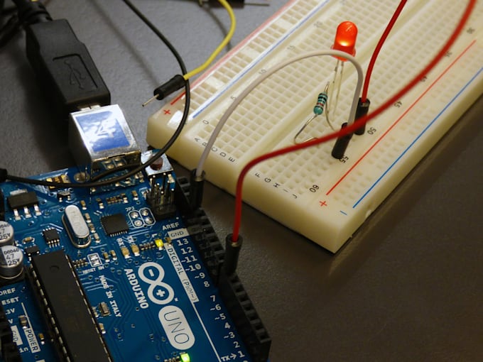program, debug and simulate your arduino or esp32 project