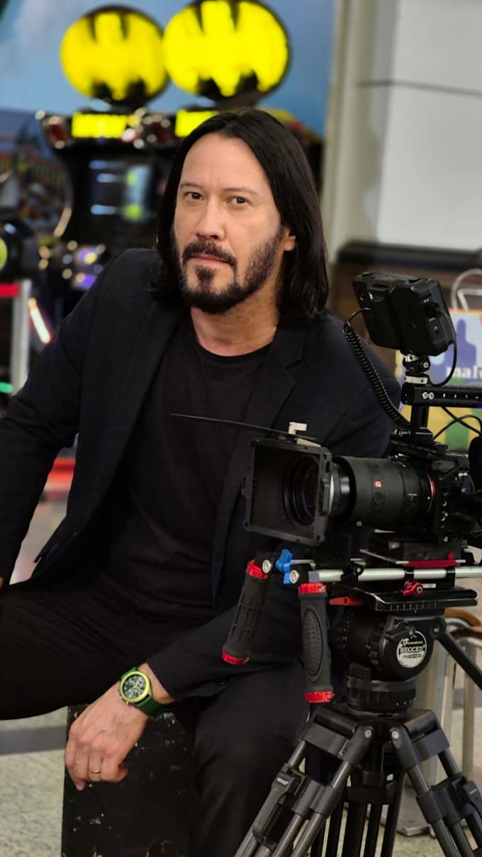 actor and influencer for social media content