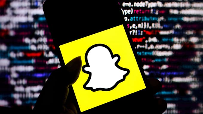 develop snapchat bot linkedin bot telegram bot instagram api bot tiktok bot