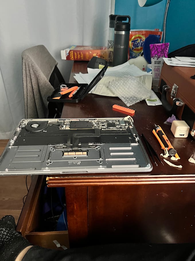 repair your computer, mobile phone, or your internet issues