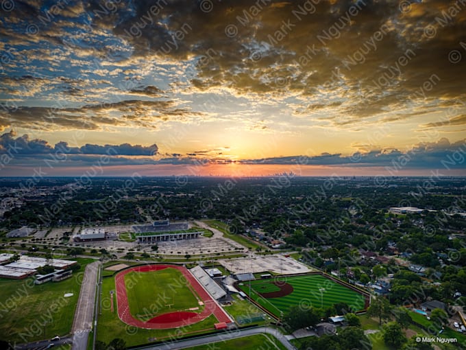 deliver hdr images from bracketed or aeb exposures