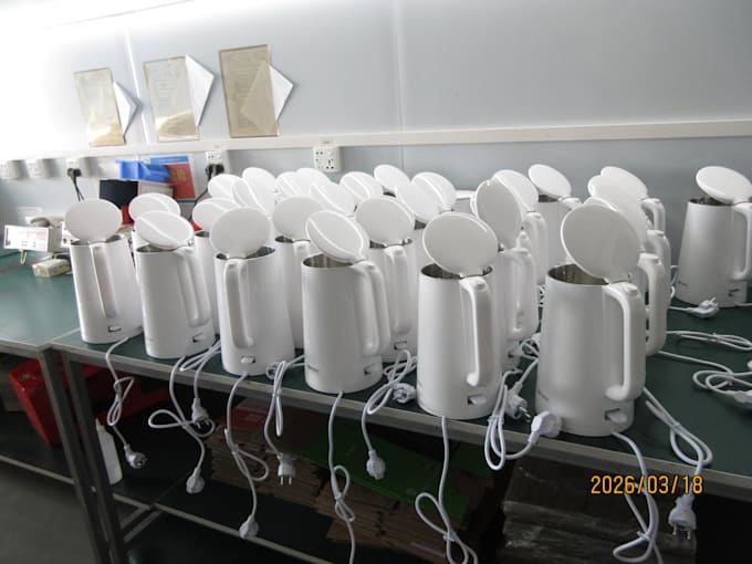qc inspect goods, quality check at factory, guangdong, china