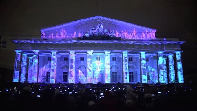 create christmas vj loops, stage show concert visuals and 3d projection mapping