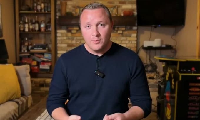 do realistic british male spokespersons testimonial videos