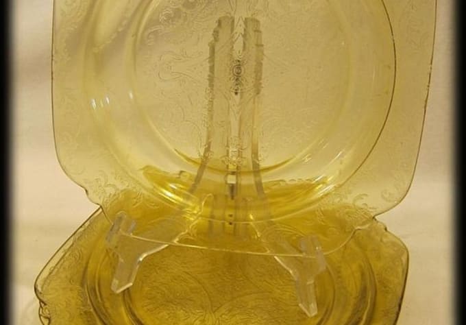 identify an unknown Depression Glass pattern