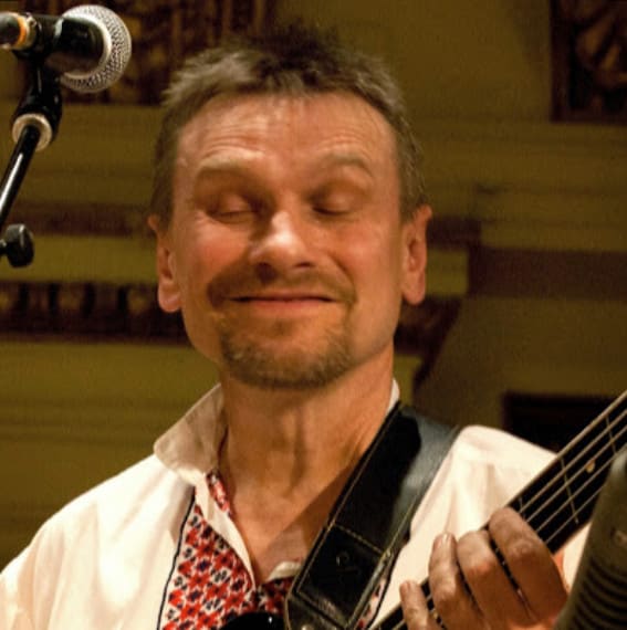 play bass guitar for your song