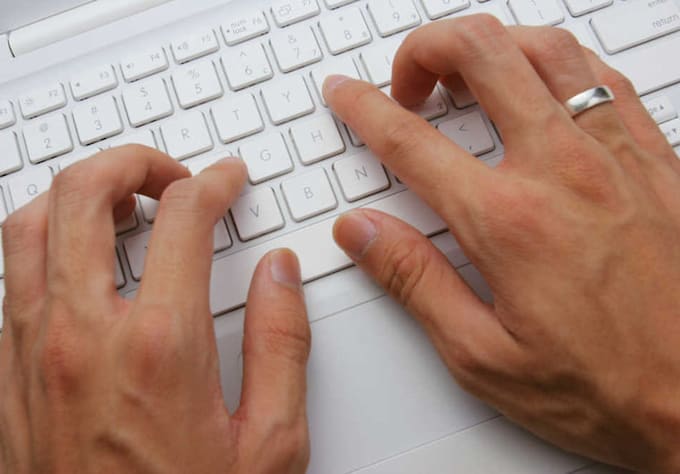 write a 400 word article on language learning