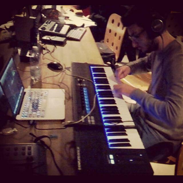 compose a full instrumental