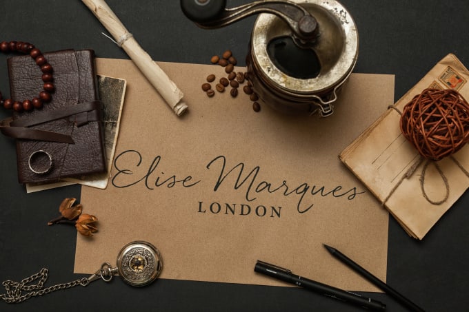 create a elegant signature with eye catching logo