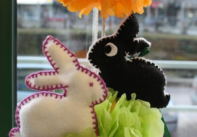 craft a felt toy