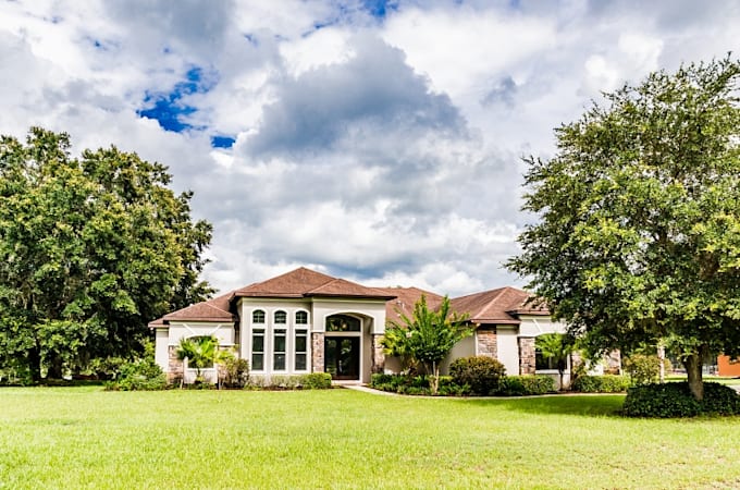 do real estate photography
