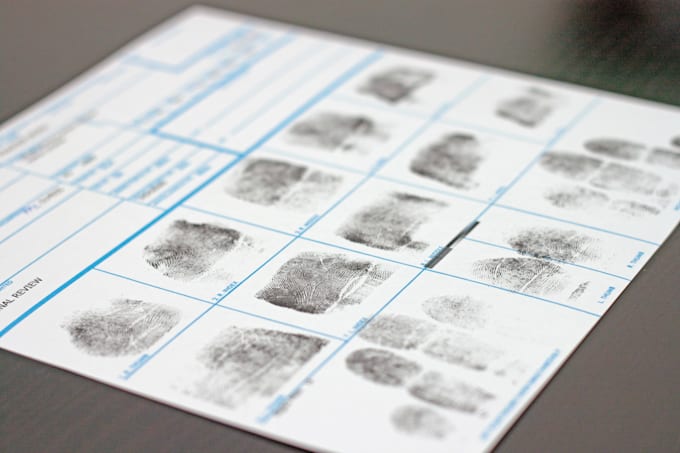 provide mobile notary public and fingerprinting services