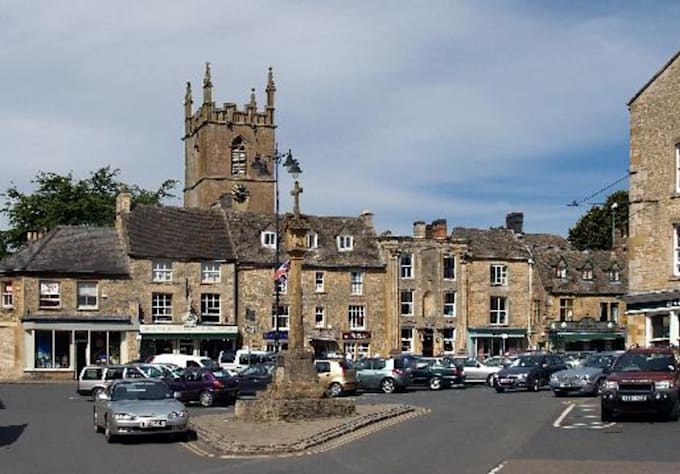 answer 10 questions about the beautiful Cotswolds
