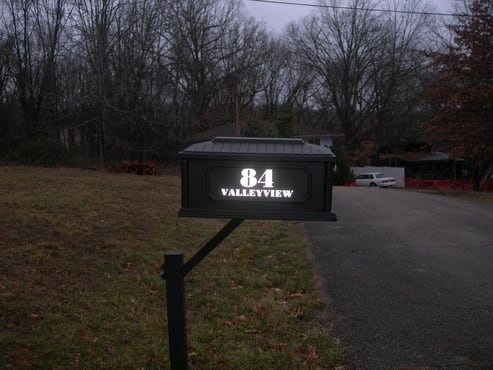 create and mail adhesive mailbox addressing