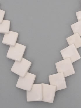 make you white Indian necklace and will pack in a gift box