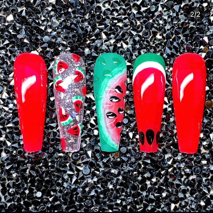 make fake press on nails