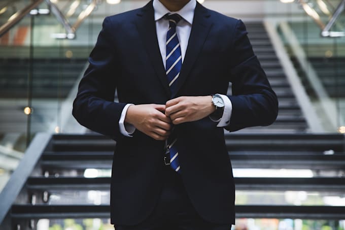 write a professional business plan for you