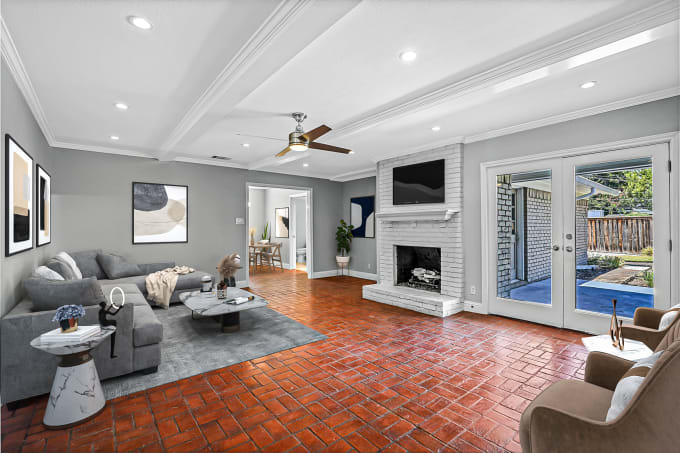 do very realistic virtual staging  for better sale