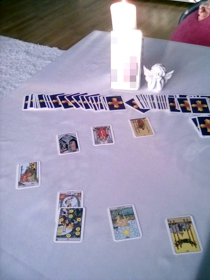 do a big 10 cards reading