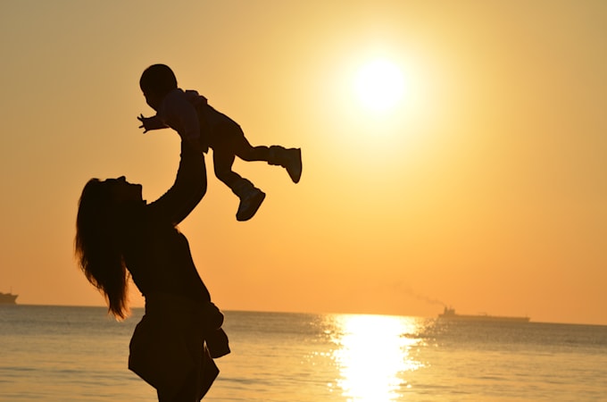 write articles for baby and new moms