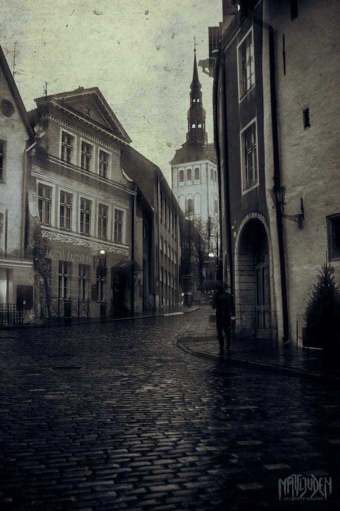 give your photographs a gritty atmosphere