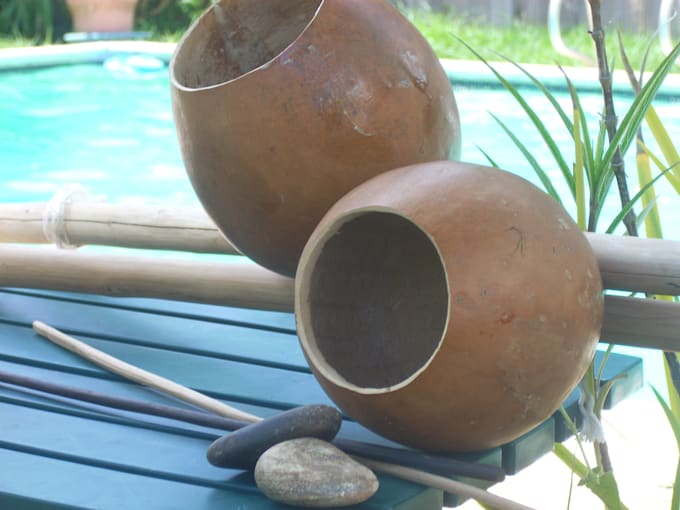 create an instructional video for playing berimbau