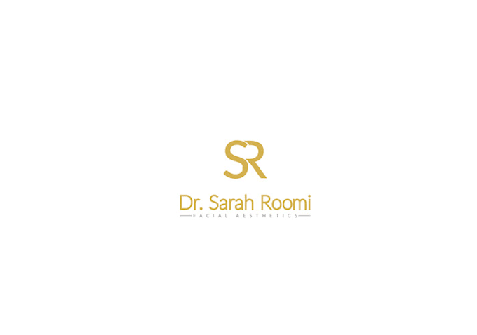 create a chic and bold wonderful logo for a cosmetic dentist