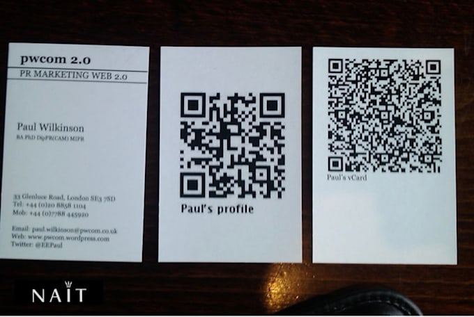 create a business card with qr code