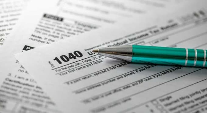 prepare all tax returns and form 1120 1040 and schedule c