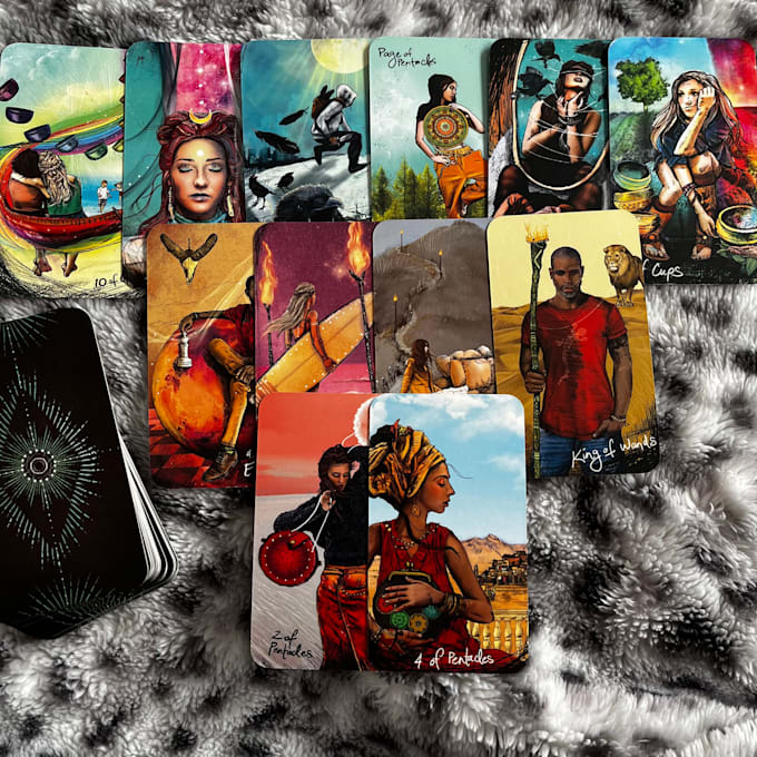 do a psychic tarot reading for the year ahead