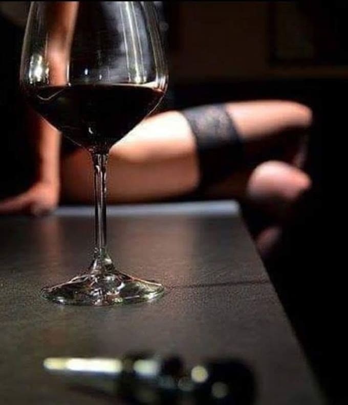 custom write your own erotic story