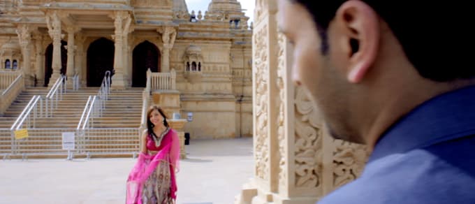 do a romantic pre wedding cinematic video shoot