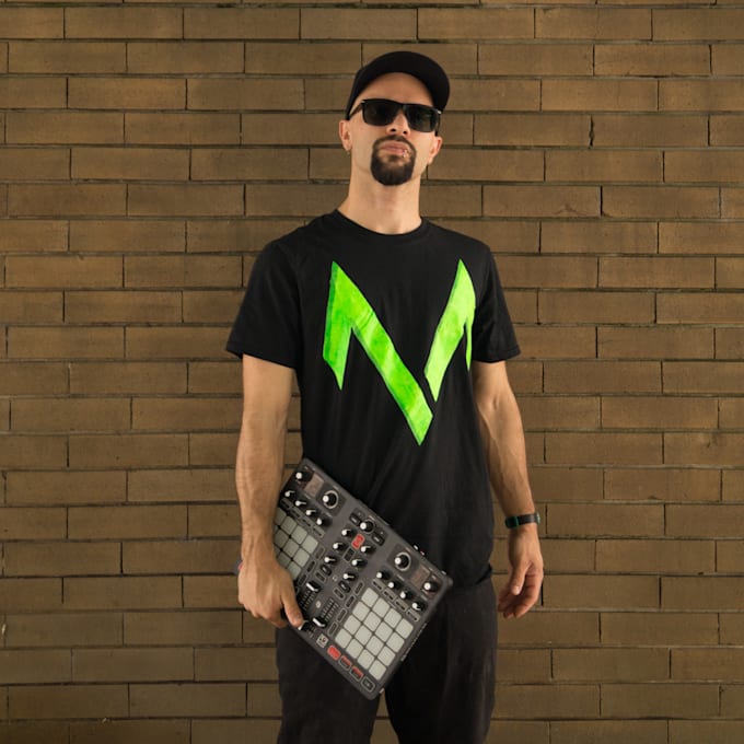 mix a custom dj set with your songs