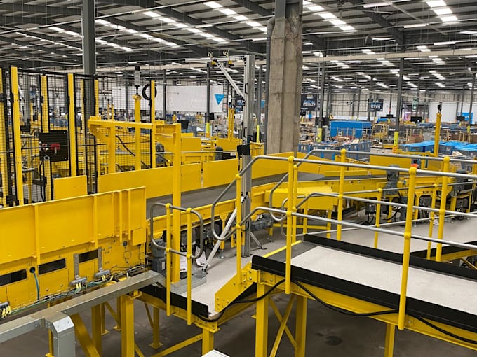 expert plc programmer and warehouse automation specialist