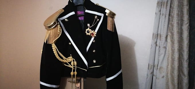make customized cosplay costumes