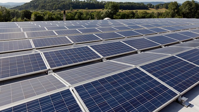 manage metal structure design and delivery for solar projects