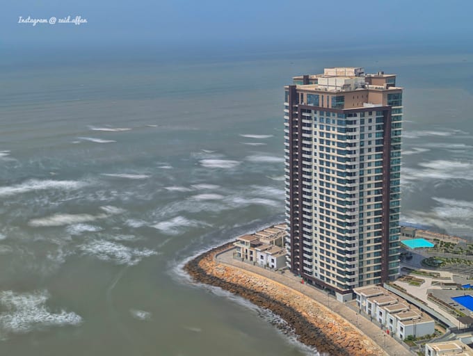 provide beautiful, street, nature and landscape photography