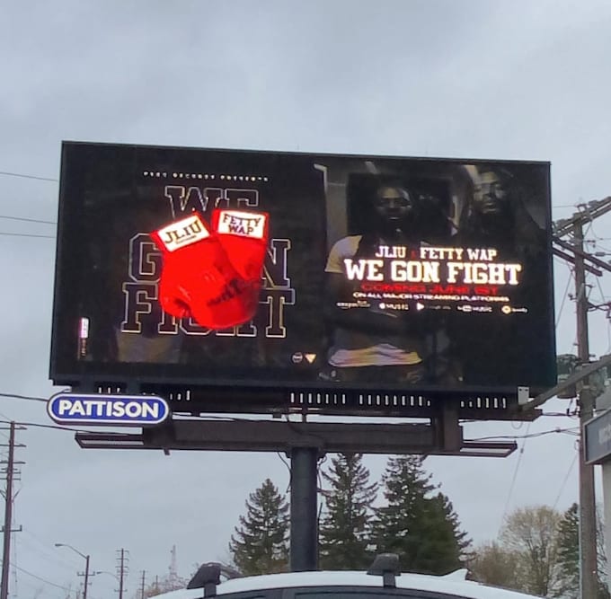 place your ad on a digital billboard in toronto