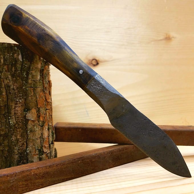 forge a custom knife