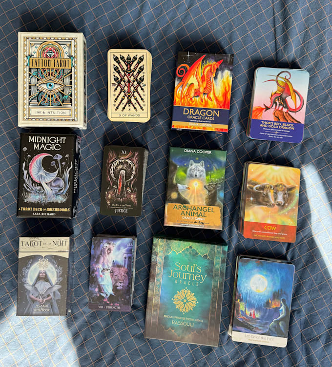 do tarot readings for you, love, career, relationships