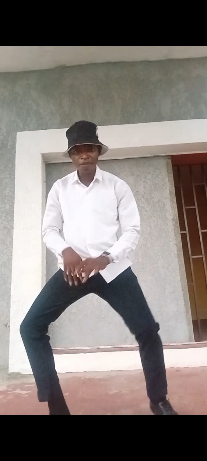 do a funny father christmas breakdance