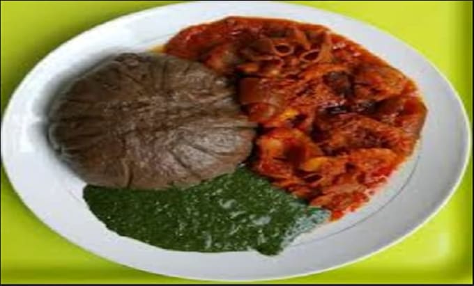 do eba and egusi with gbegiri