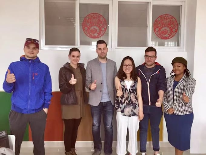 be your professional native chinese mandarin tutor
